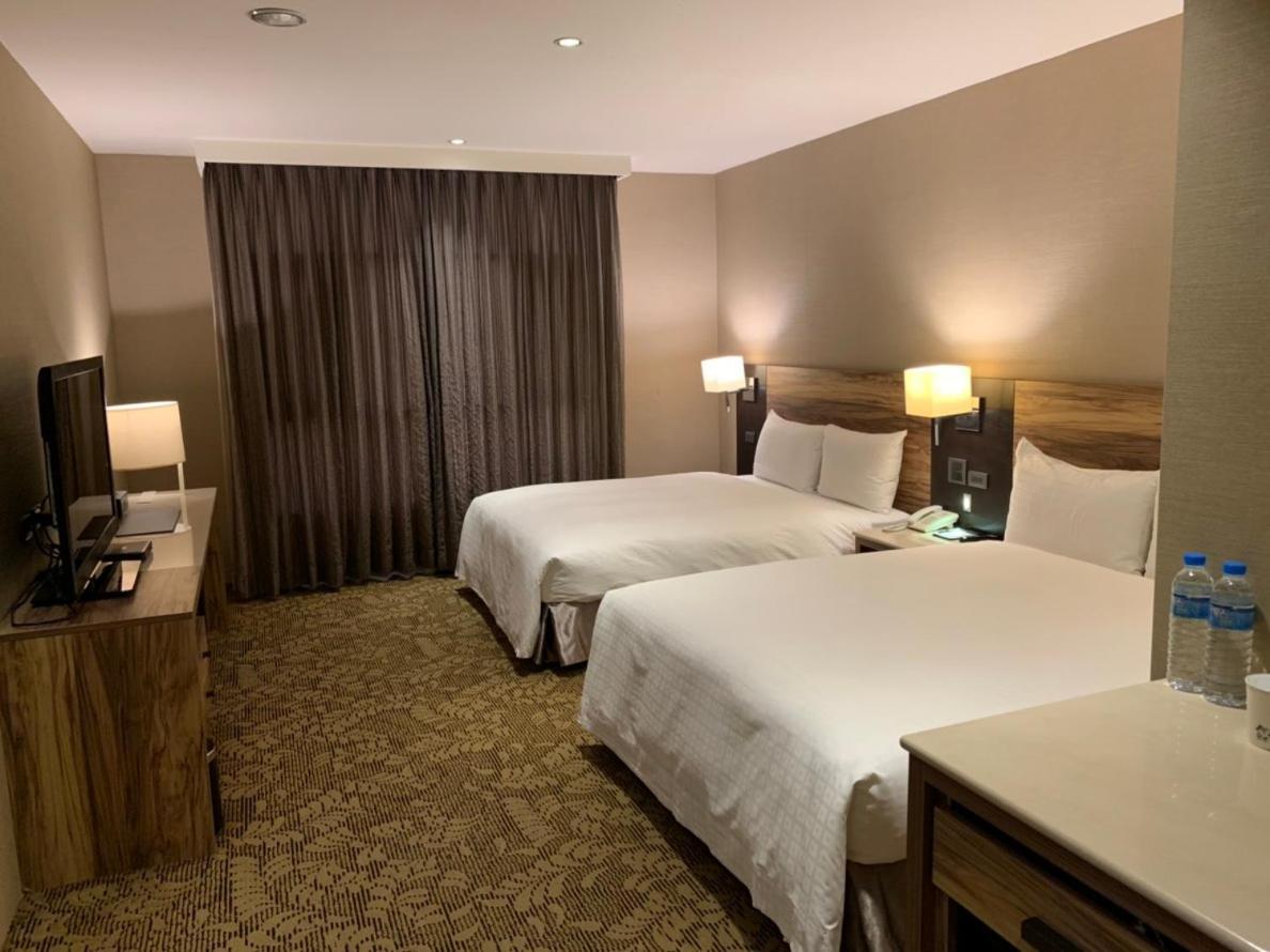 Chiayi Oriental Pearl International Hotel Fanlu Zewnętrze zdjęcie